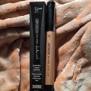 IT COSMETICS Superhero No-Tug Waterproof Eyeshadow Stick Bare & Brave Matte Rose